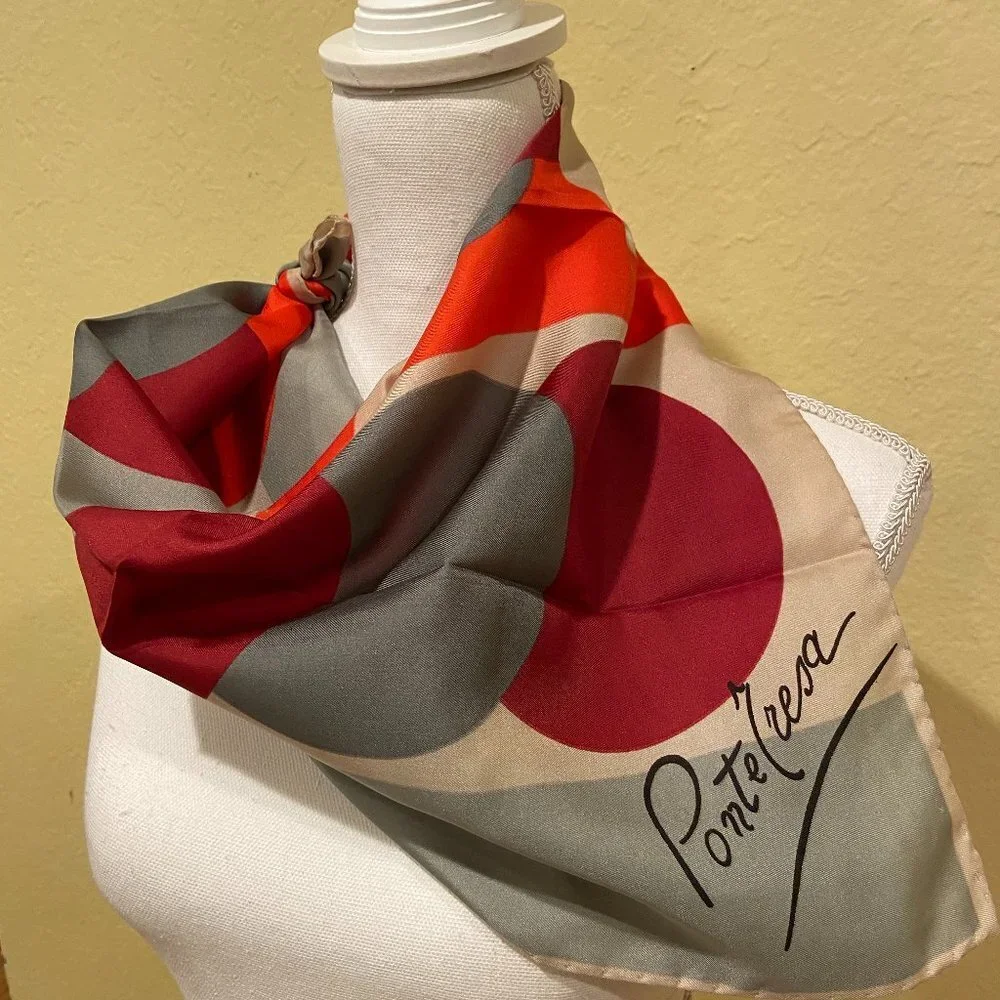 Vintage grey /red  Ponterresa scarf